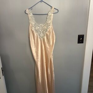 Elegant Peach Satin & Lace Nightgown